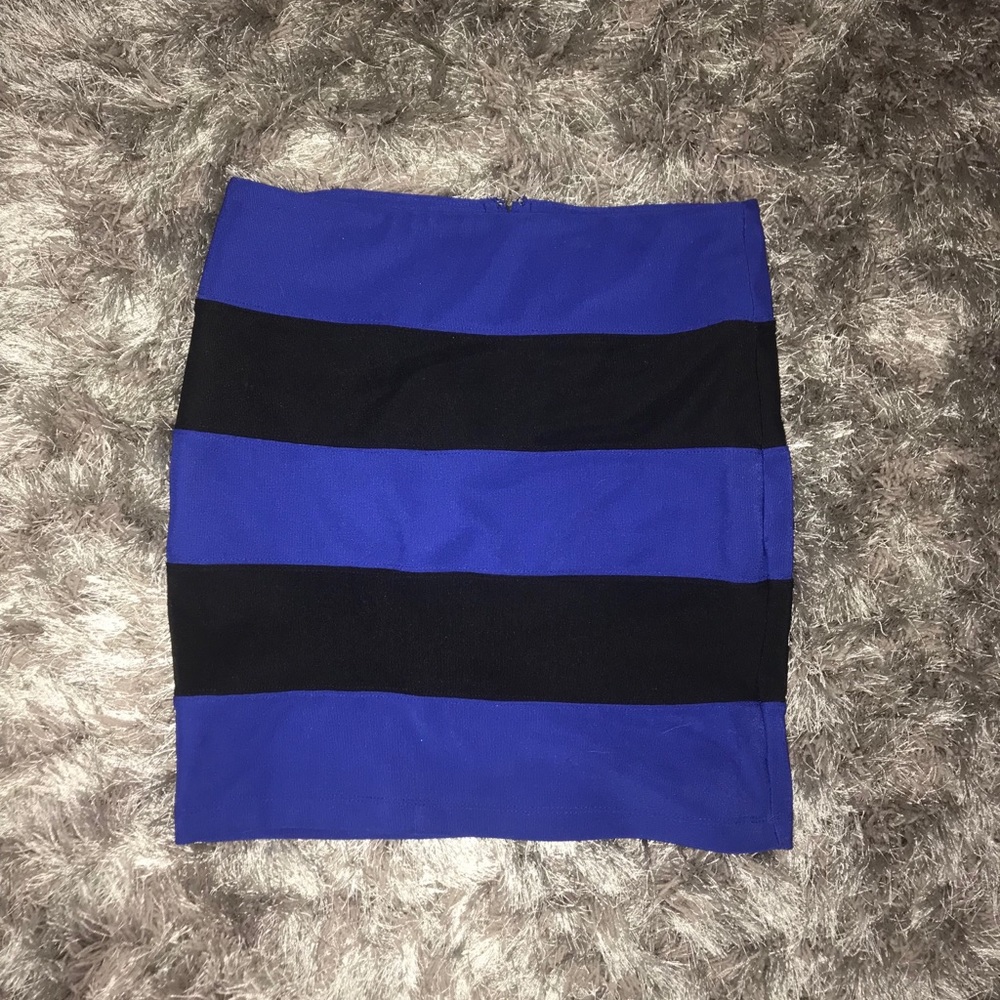 3/$20****Forever 21 mini skirt🍁
